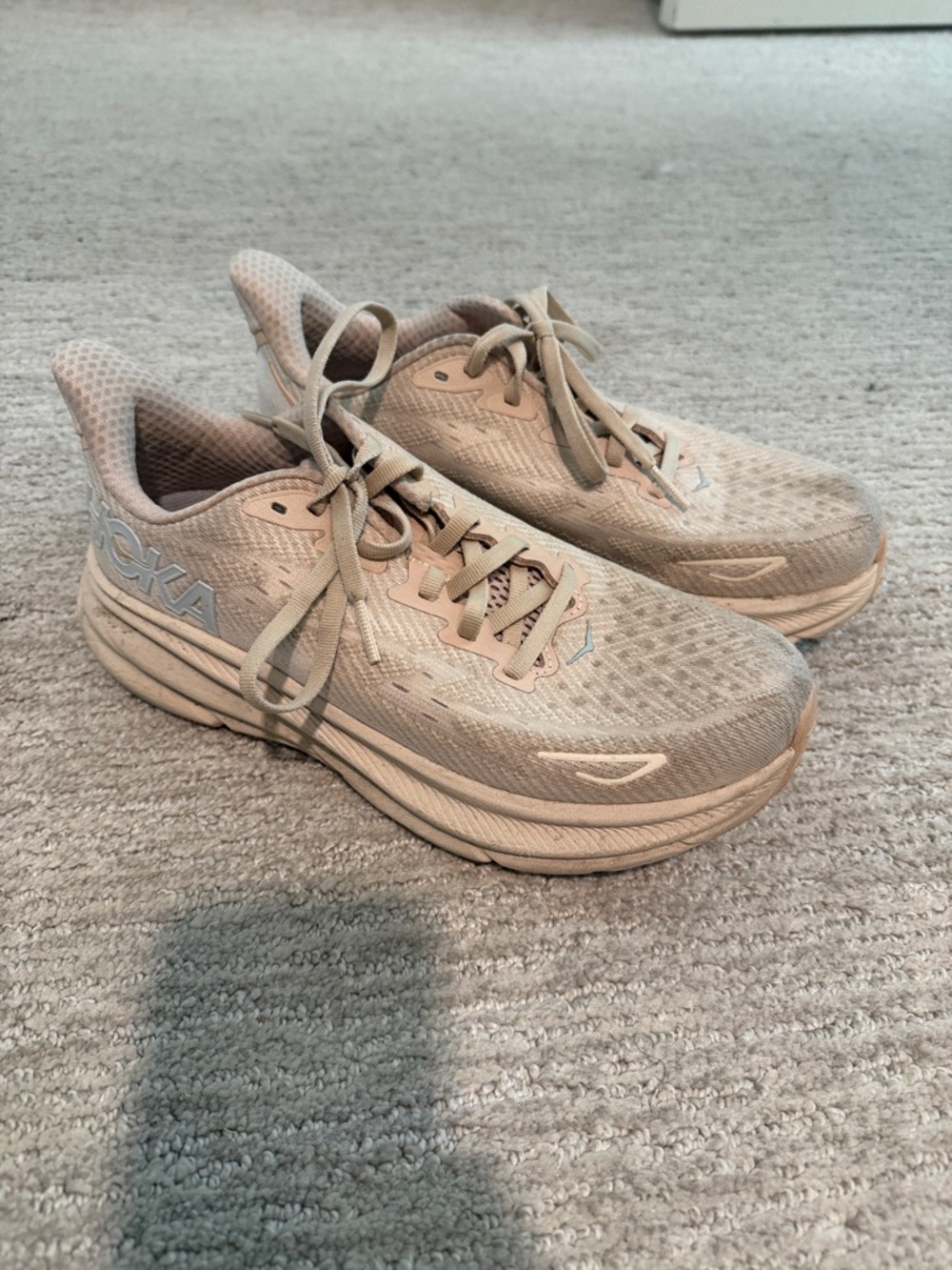 Hoka Women's Running Shoes - Beige Clifton 9
